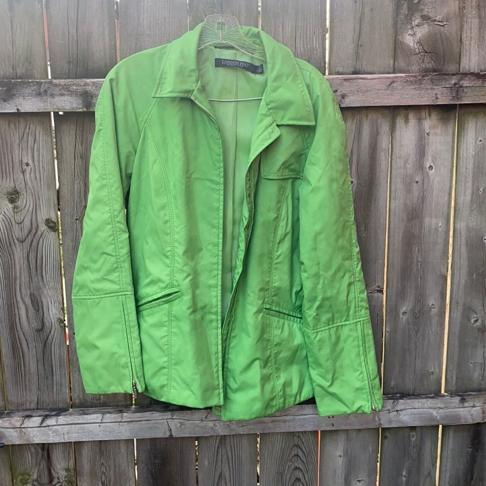 London Fog green zip up jacket sz. M